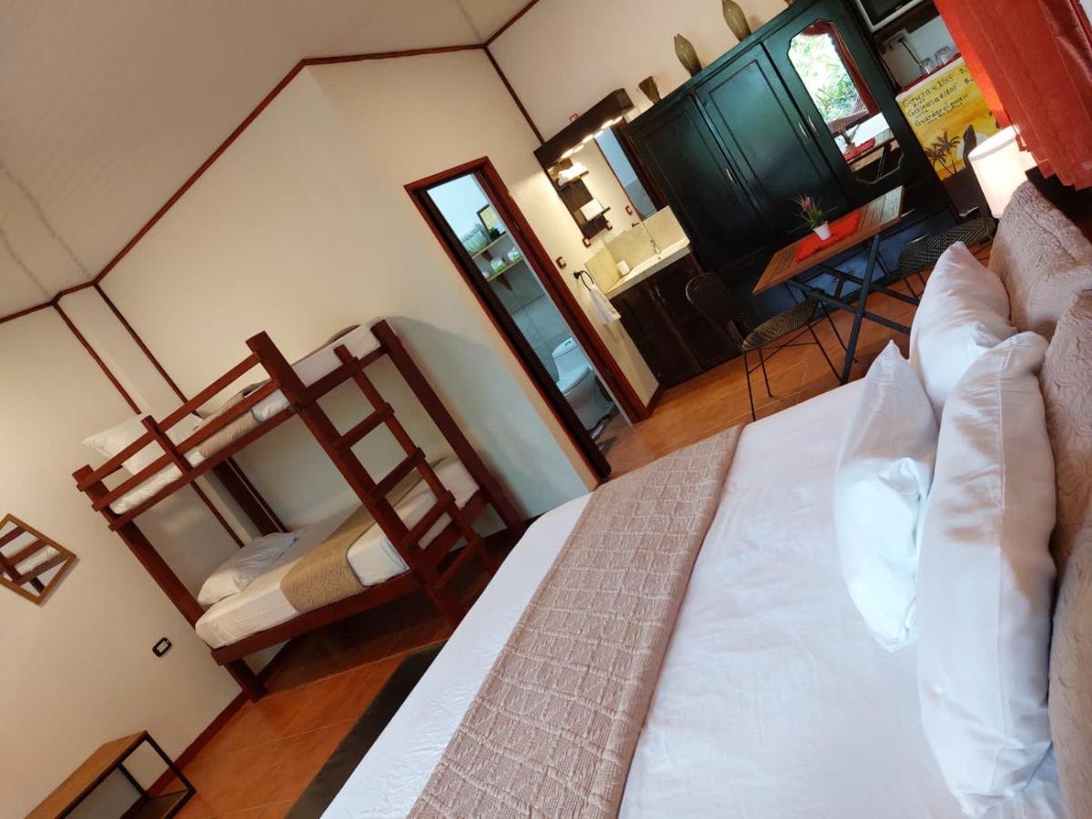 Hotel Casa Vito Beachfront Puerto Viejo de Talamanca Bagian luar foto