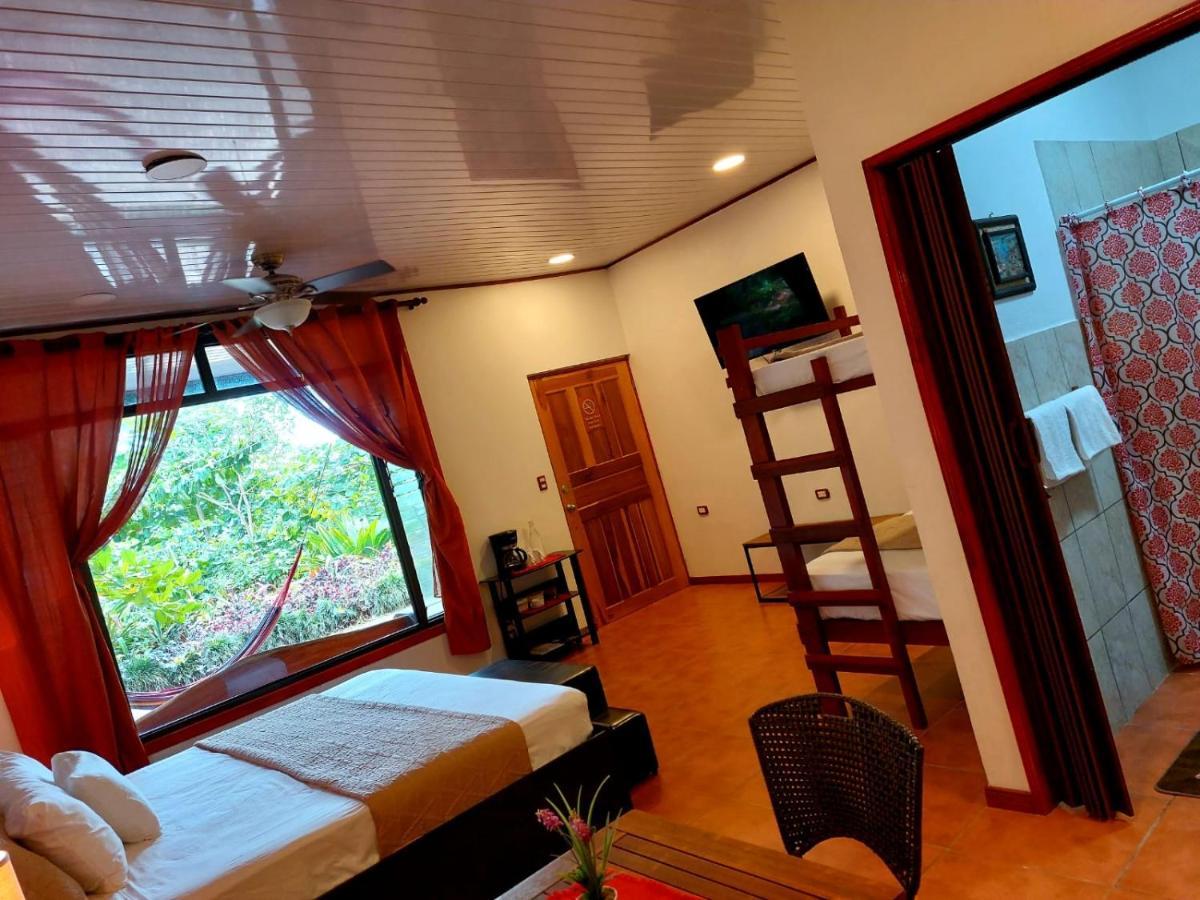 Hotel Casa Vito Beachfront Puerto Viejo de Talamanca Bagian luar foto