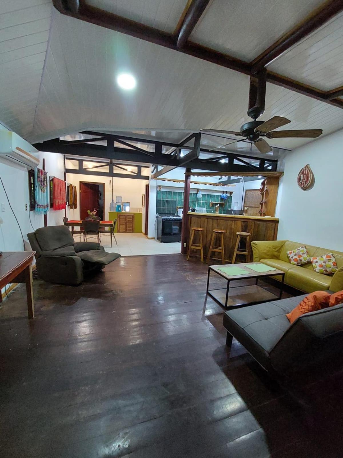 Hotel Casa Vito Beachfront Puerto Viejo de Talamanca Bagian luar foto